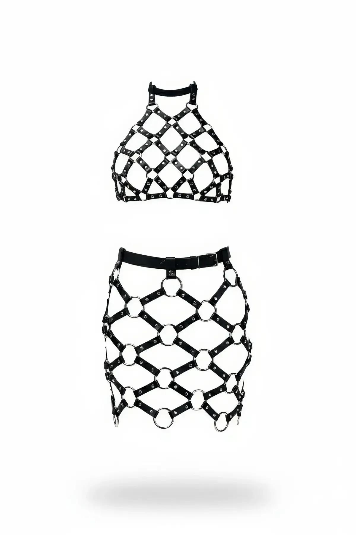 Siyah suni deri kafes harness seti - elmas file halter crop top ve O-halkalı mini etek