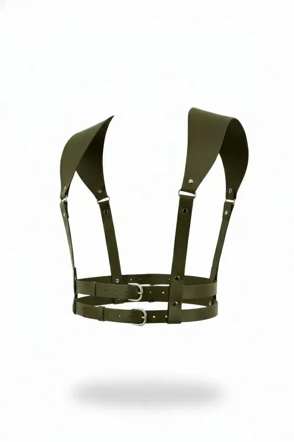 Çift bel bandı ve gümüş toka donanımlı zeytin yeşili geniş omuzlu suni deri vücut harness