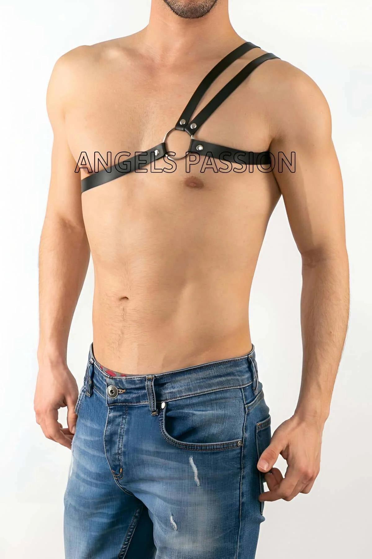 asimetrik harness gümüş O-halka merkez bağlantı noktası siyah PU deri